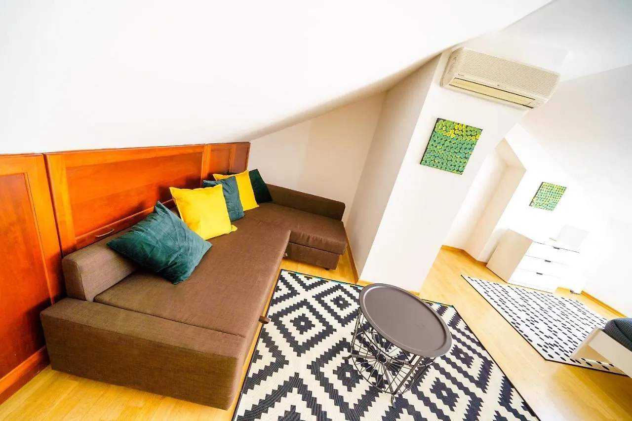 Home Alone 5Br+3Bath Penthouse In Center Of Prague