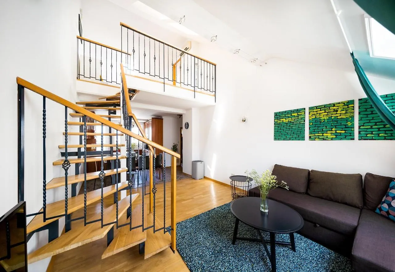 Apartment Home Alone 5Br+3Bath Penthouse In Center Of Prague